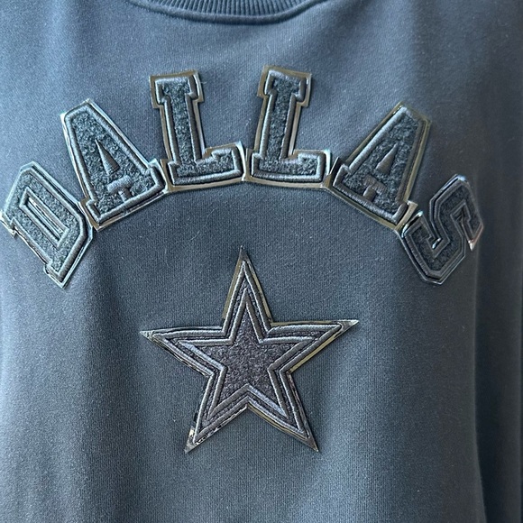 Pro Standard “NFL Dallas Cowboys” Triple Black Women’s Sweatshirt Size 2XL - Picture 5 of 11